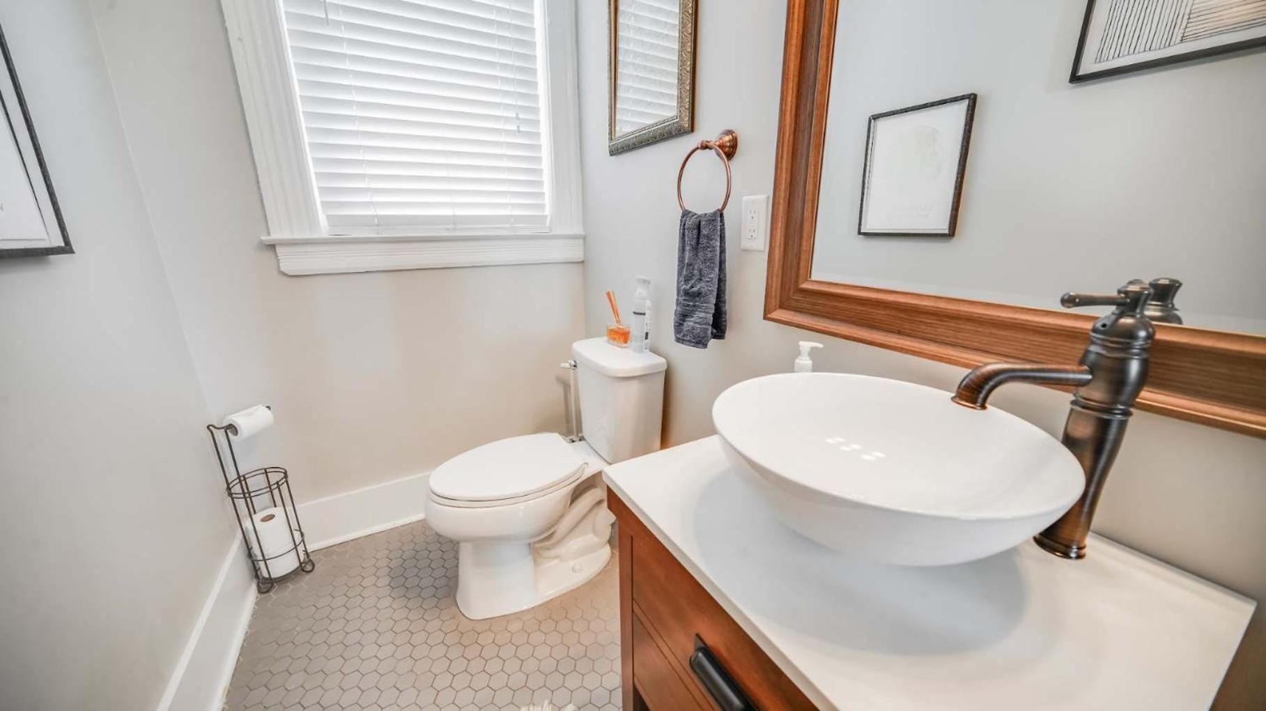 Historic 3-br Downtown Bourbon Getaway Holiday home Louisville